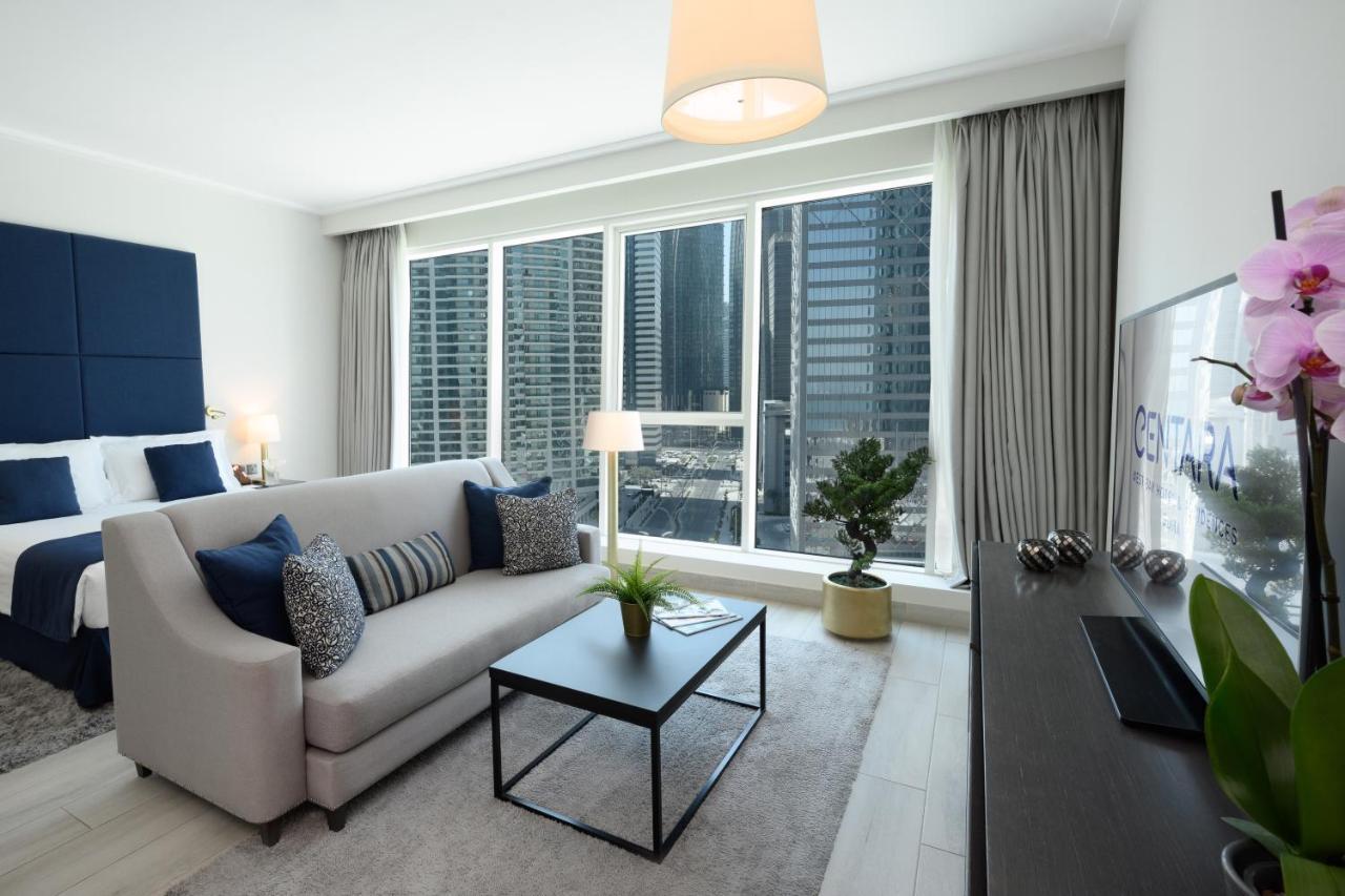 Centara West Bay Hotel & Residences Doha Exteriör bild A living room in a serviced apartment in Dubai