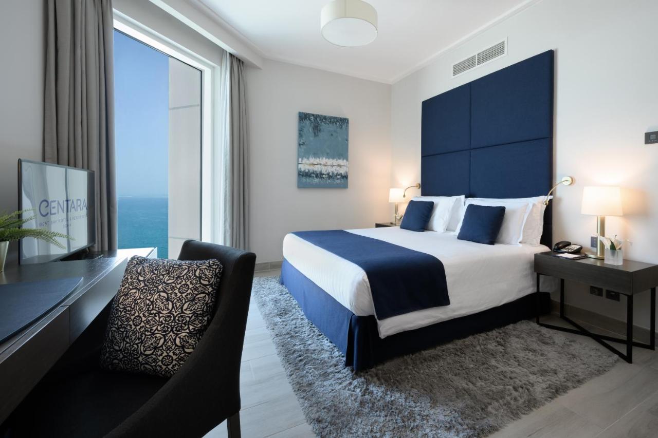 Centara West Bay Hotel & Residences Doha Exteriör bild Deluxe room