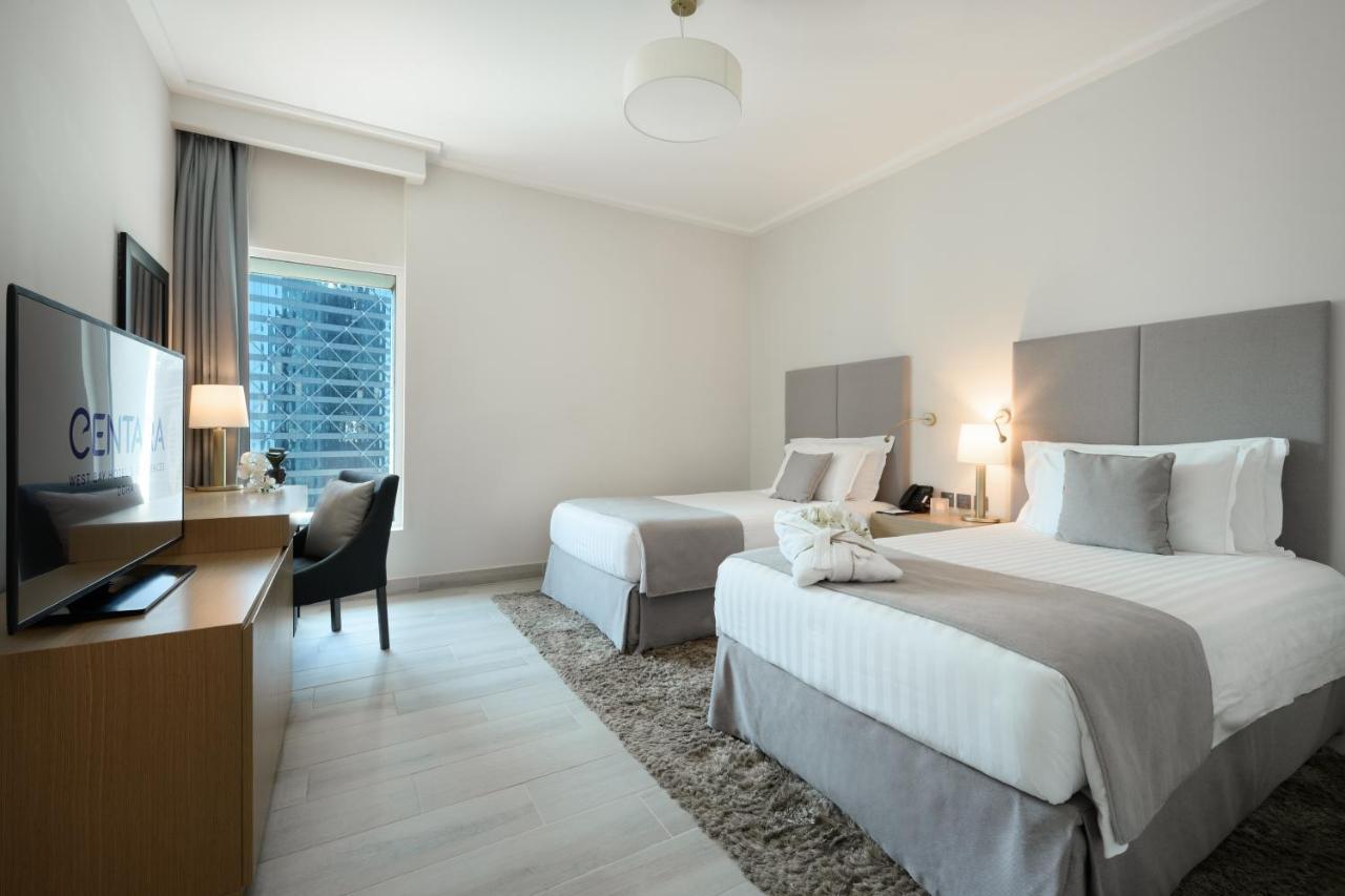 Centara West Bay Hotel & Residences Doha Exteriör bild Deluxe Room